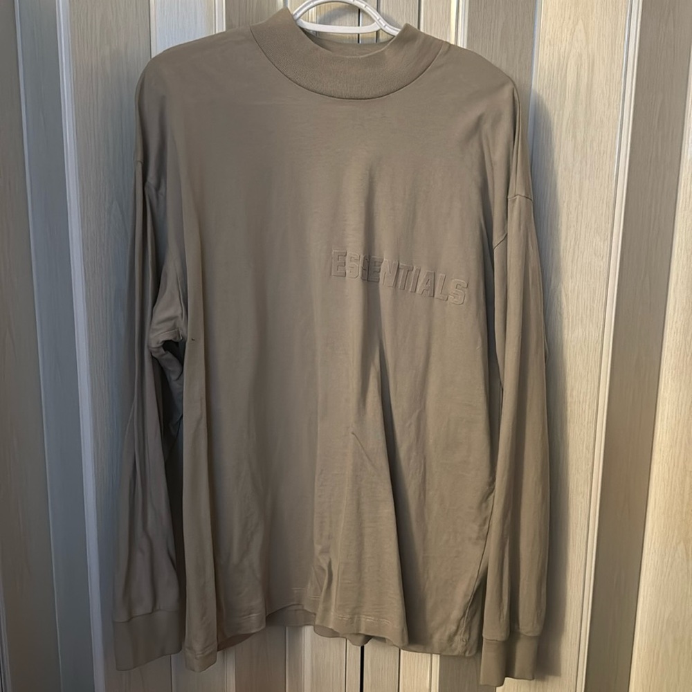 Fear of God ESSENTIALS long sleeve